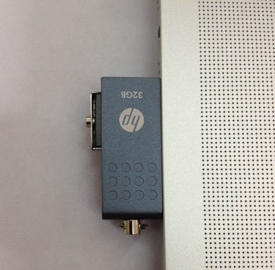"Proper way to use the HP v115w pendrive with the MacBook Pro USB 3.0 port"